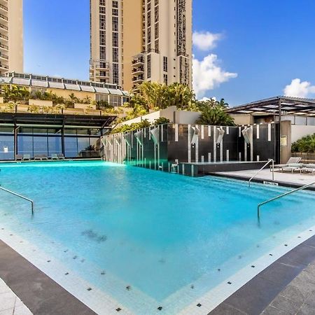 Circle On Cavill Free Parking Apartment โกลด์โคสต์ ภายนอก รูปภาพ