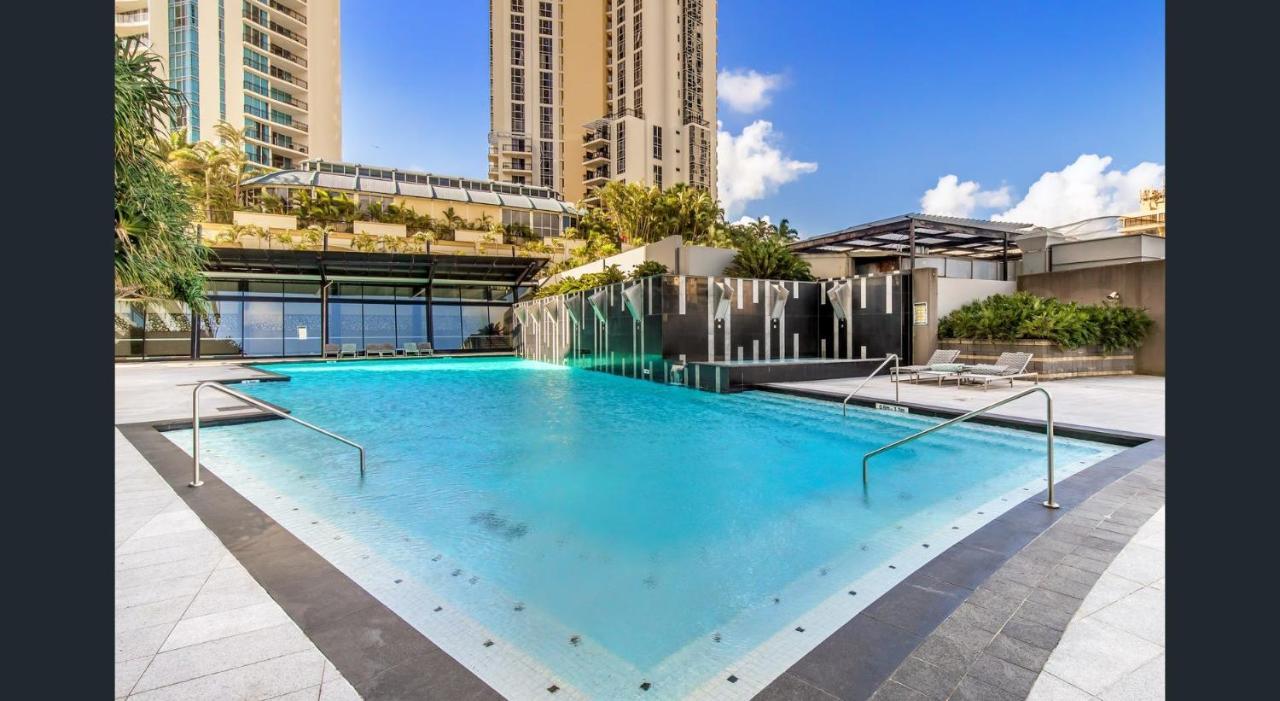 Circle On Cavill Free Parking Apartment โกลด์โคสต์ ภายนอก รูปภาพ