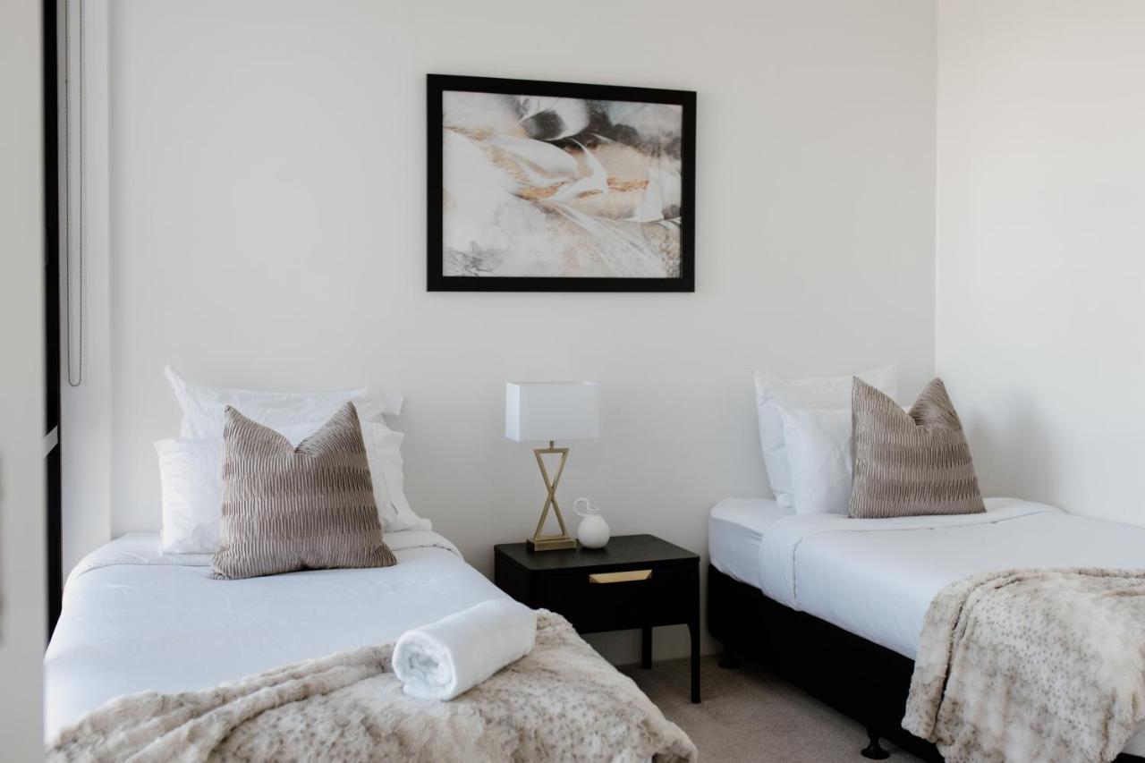 Circle On Cavill Free Parking Apartment โกลด์โคสต์ ภายนอก รูปภาพ