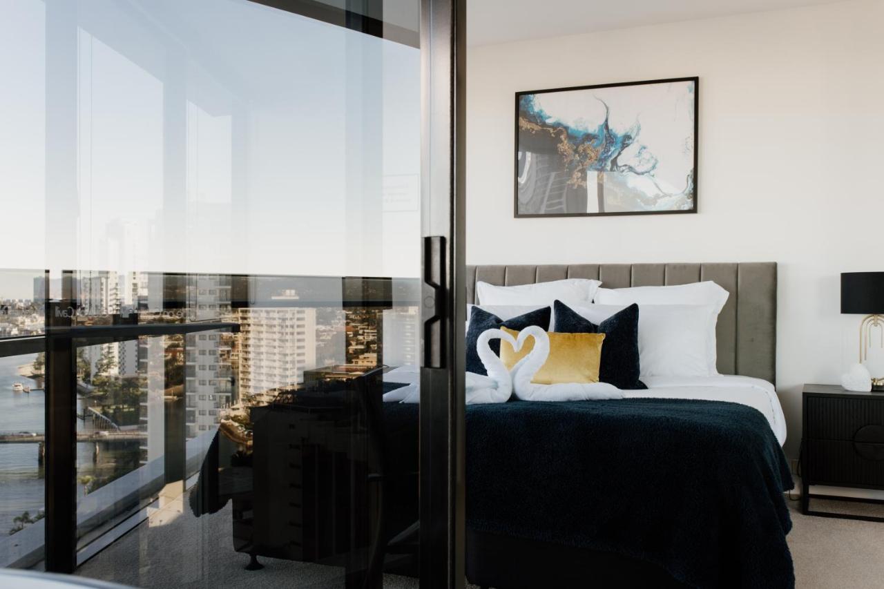 Circle On Cavill Free Parking Apartment โกลด์โคสต์ ภายนอก รูปภาพ