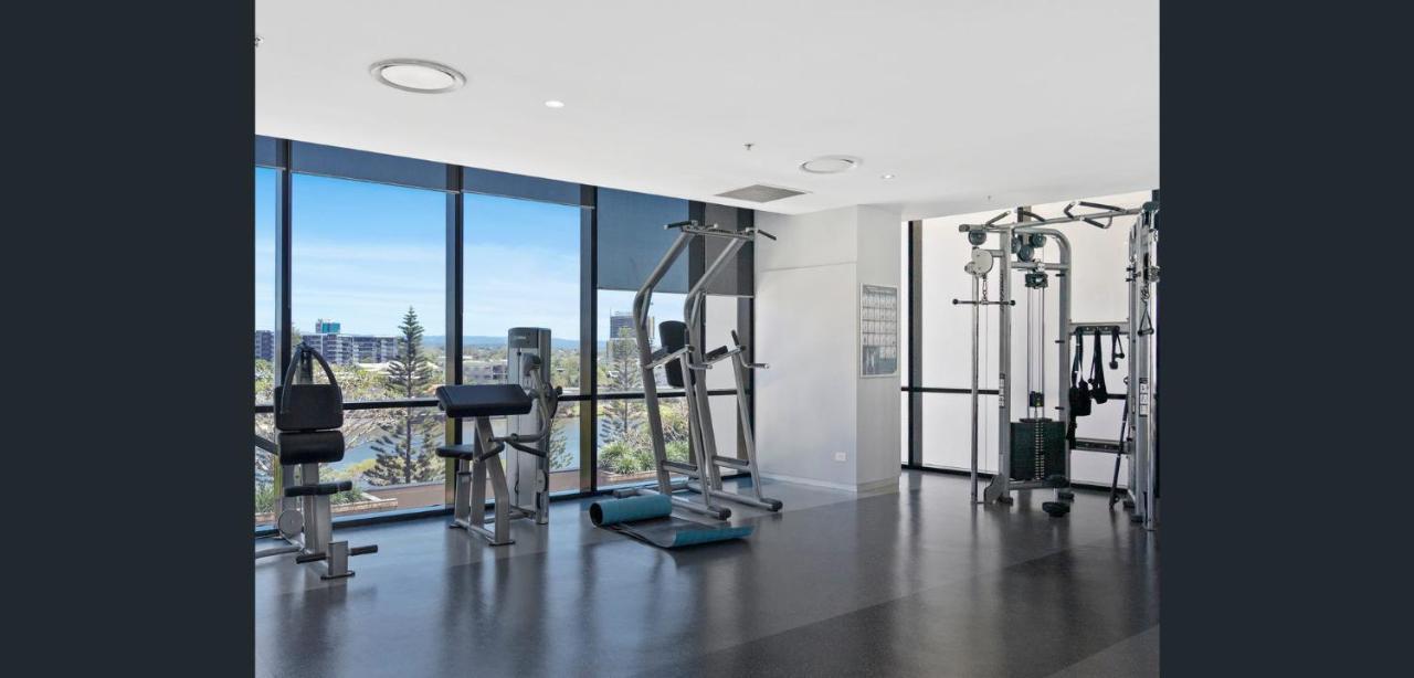Circle On Cavill Free Parking Apartment โกลด์โคสต์ ภายนอก รูปภาพ